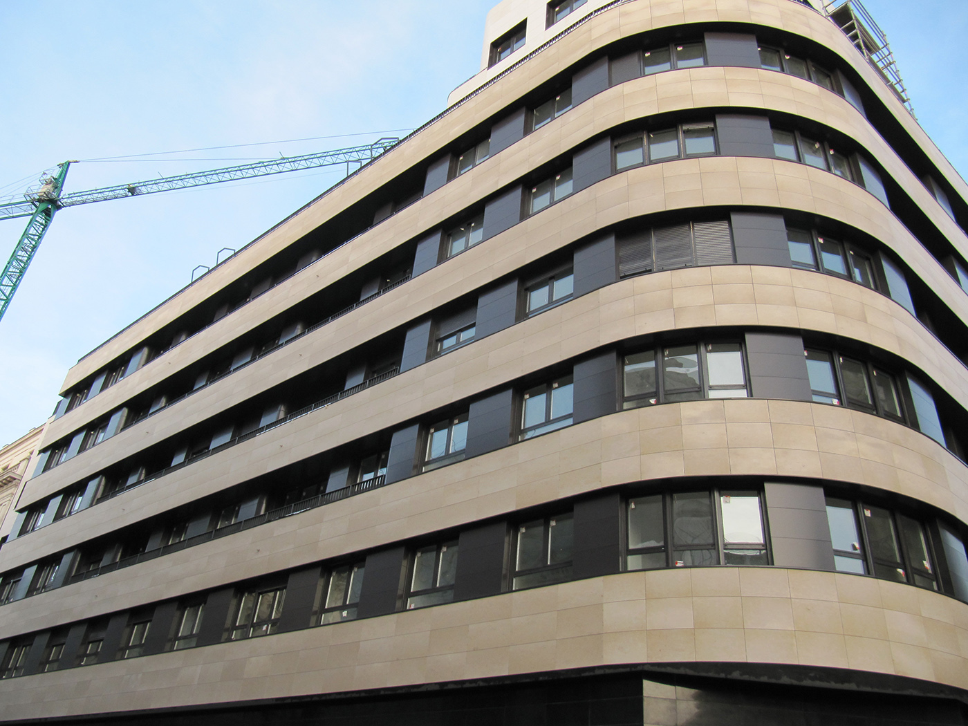 b1g Fachadas ventiladas composite Bilbao