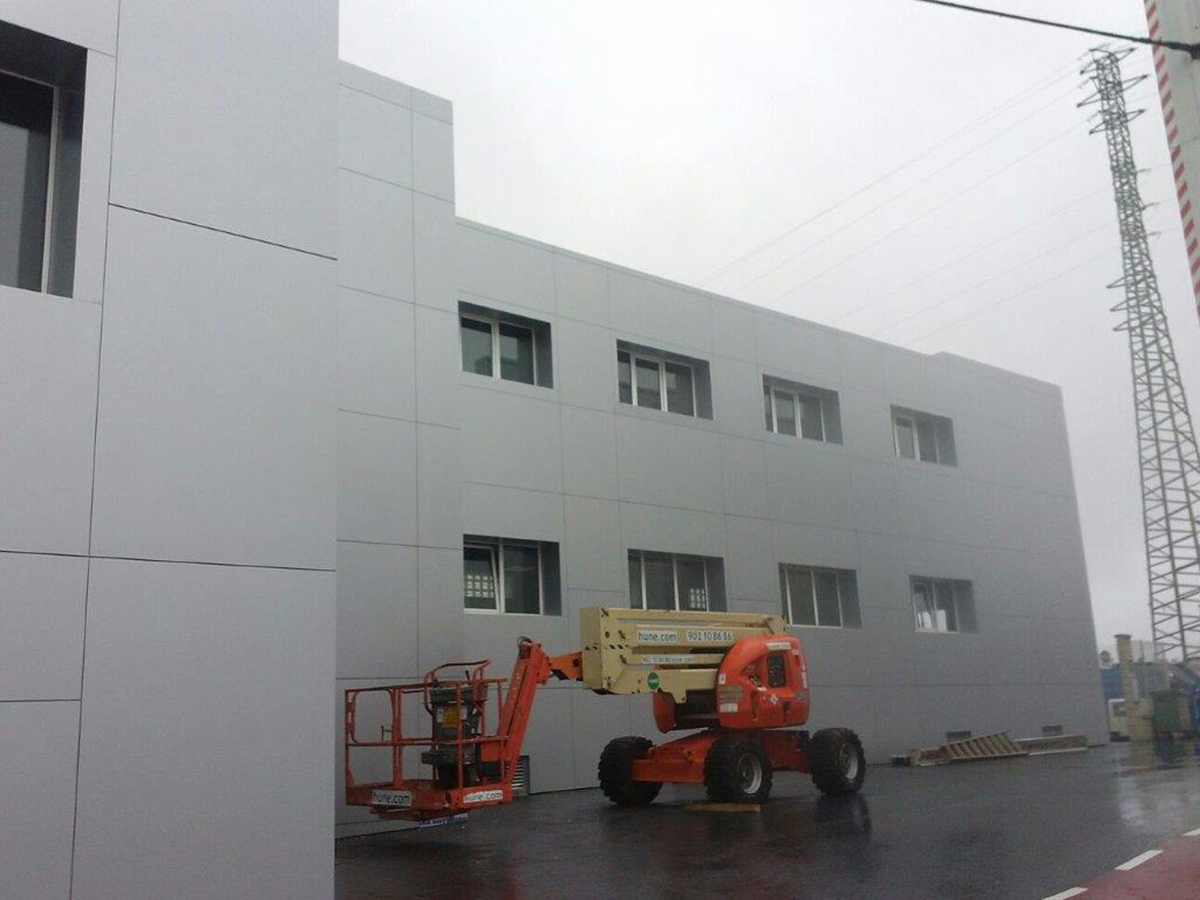 za1g Fachadas ventiladas de composite Zamudio